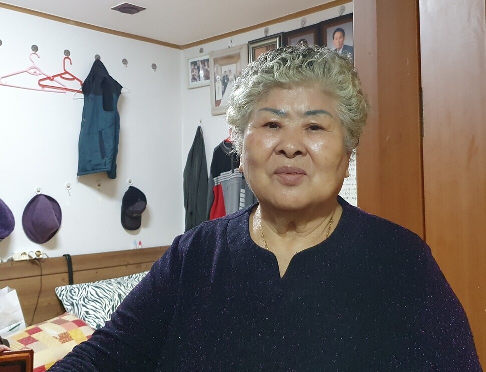 Yang Su-ja, pictured, survived the punitive forces’ razing of her home during the April 3 incident, in which she lost her family. (Heo Ho-joon/The Hankyoreh)