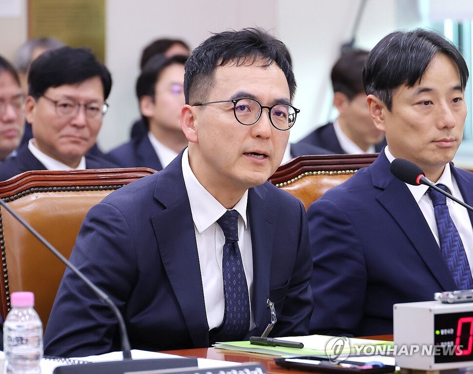 구자현 서울고검장이 지난 10월 23일 국회 법제사법위원회 전체회의에서 의원 질의에 답변하고 있다. 연합뉴스