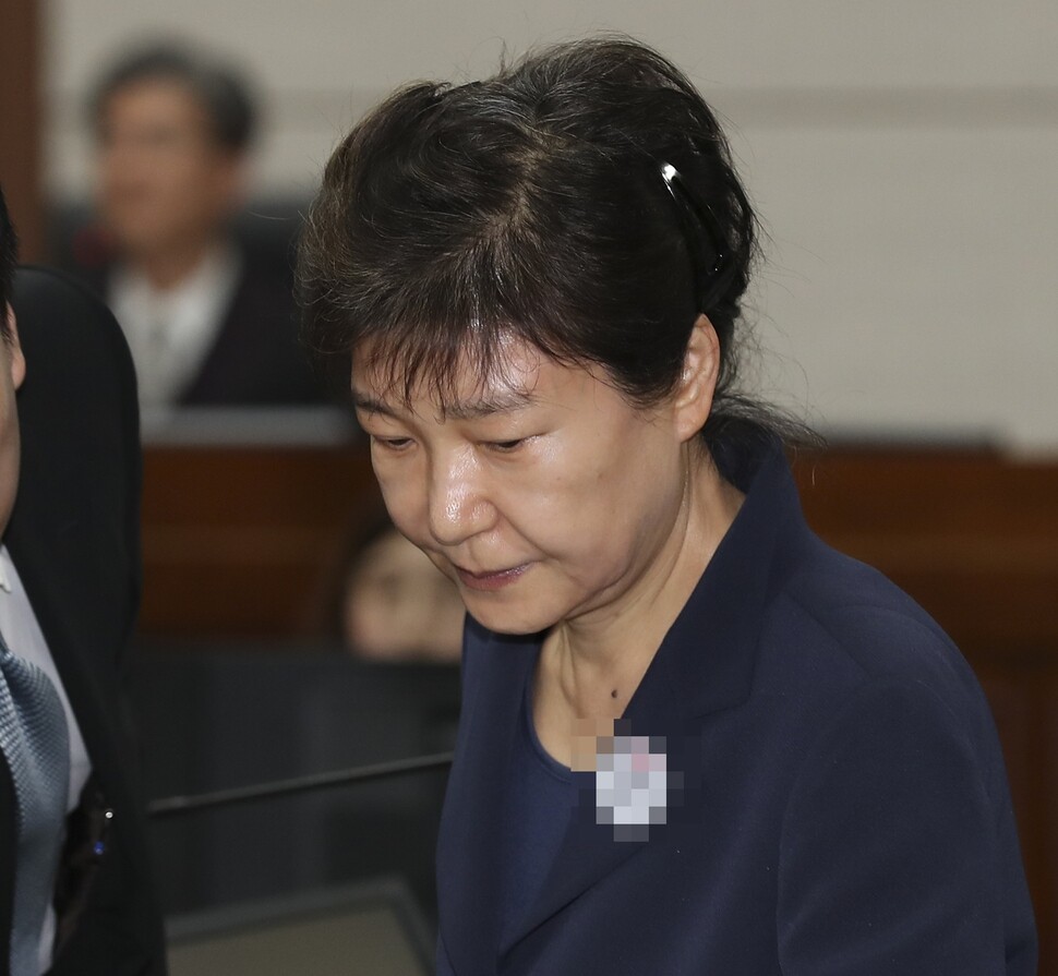 Former President Park Geun-hye attends the first hearing of her criminal trial at the Seoul Central District Court on May 23. (Photo Pool)