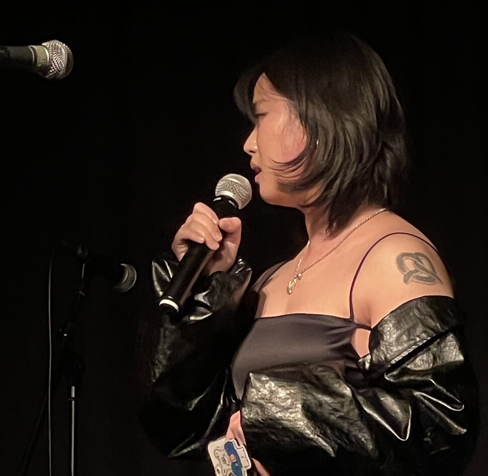 적정코미디기술 쓴 금개 작가 ⓒ정멜멜