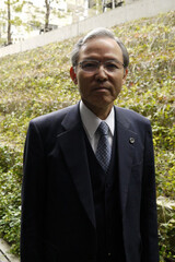[このひと]‘在日同胞スパイ事件’被害者助ける菅充行弁護士
