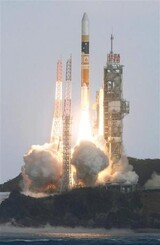 日本 偵察衛星, 韓半島‘60cm物体’も見える