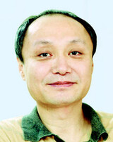 [コ・ジョンソク コラム] 憲法を読もう