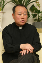 正義具現司祭団 チョン・ジョンフン神父 