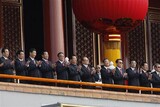 ‘中華民族 偉大な復活’荘厳な祝砲