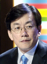 ソン・ソクヒ 結局 辞退…“皆に負担をかけるのは正しくない”