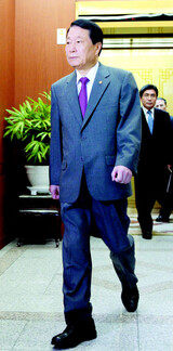 ‘ユ・ミョンファン 迅速 更迭’…大規模 政治家 司正 予告弾か?