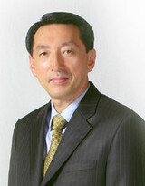 ‘龍山惨事’で退いた人物を大阪総領事に…キム・ソクキ前庁長‘報恩人事’論難