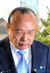 上場廃止の危機を免れるためハンファ免罪符特典 論難