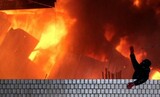 ‘撤去篭城’ 警察鎮圧, シンナー爆発して5人死亡