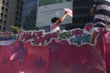 十周年迎えた ‘クィア(*) パレード’ 1500人余り 愉快な疎通