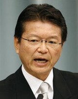 ‘ミスター年金’厚生大臣,‘ミスター脱官僚’になるだろうか