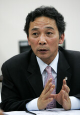 “疎通しない政府, 懲戒だけに依存…無償給食・授業料闘争 全力”