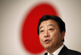 日本 冷めない反原発熱気…野田総理、デモ隊に会う
