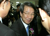 ‘玉ねぎ総理’一昨日も昨日も嘘 論難…むいてもむいても果てない疑惑…