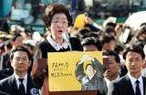 イ・ヒホ氏 “行動する良心で生きて下さい”