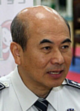 キム・ジュンファク警察庁捜査局長 突然 名誉退職する理由