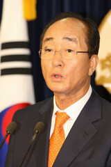 シム・デピョン先進党代表 脱党
