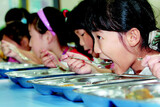 ソウル市、無償給食予算 執行拒否
