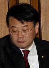 チョ・ジョンヒョク議員 憲法裁判所でも‘赤っ恥’