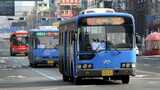 バス準公営制度‘赤字ドロ沼’…燃料タンク漏れ