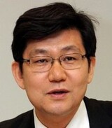 [時論] 大型マートの営業の自由は神聖不可侵? /キム・ナムグン