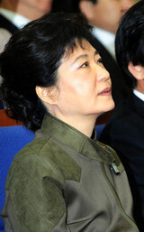 朴槿恵、BBK虚偽事実流布疑惑 告発さる