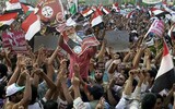 エジプト人ら 再び広場へ…本日 大統領選挙結果‘雷管’
