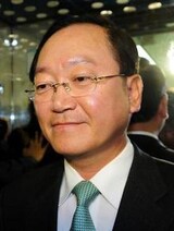 ルームサロンのコンパニオンたちに投票に行くかと訊いただけ?