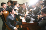 言論法通過→放文振再編→社長交替→親政権放送