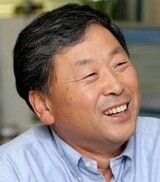 [時論]iPhone・iPad 騒乱を見て/キム・ジンヒョン