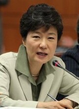 “世宗市 加えたり除いたりせず原案どおり”