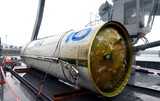 軍、ロケット残骸 電撃公開…世論喚起狙った