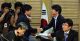 全北(チョンブク)でも新党の半分…民主党支持率‘メンタル崩壊’
