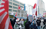 東京都内で反韓デモ 小競り合い…右翼団体 代表逮捕