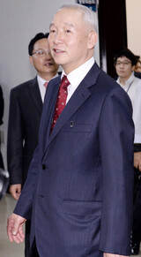 ＜逸脱＞国家情報院長…ナム・ジェジュン 依然 ＜意固地＞