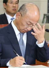 [人事聴聞会] ムン・ヒョンピョ福祉長官候補、家族の誕生日・休日に法人カード使用