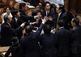 日本 自民党の暴走…‘特定秘密保護法’ついに衆議院通過