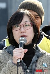 チャン・ハナ民主党議員、 「大統領選挙不服」 宣言、 「朴大統領辞退」 要求