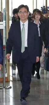 外交部、‘竹島の日’行事に強力抗議