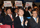 新政治民主連合 支持率 20%台に…葛藤の中　支持者　離脱