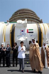 「老朽原発 安全対策もままならないのに 朴大統領、海外で原発セールス」