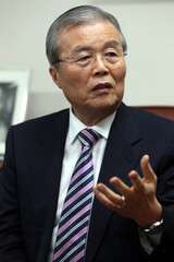 [キム・ジョンイン前セヌリ党国民幸福委委員長 インタビュー]「朴大統領 企業の言いなりになれば大統領職実行は困難に」