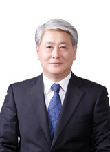 【6・4民心・地域の当選者たち】キム・ヤンホ三陟市長「核発電所を阻止せよとの市民の命令」