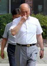 「教育部長官候補が常習的に‘半分講義’繰り上げ終講まで」
