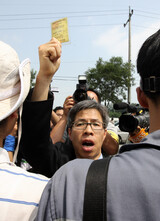 “双龍(サンヨン)自動車集会禁止に抗議”のクォン・ヨングク弁護士、在宅起訴さる 