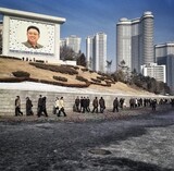 脱北者面接調査で北朝鮮経済悪化の原因に「指導者」が増える