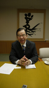 志位共産党委員長「日本国民と安倍政権を区別して見てほしい」