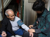 8年間非正規職の訪問看護師、正規職の道断たれ解雇の危機