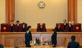 [社説] 韓国民主主義の死、憲法裁判所の死